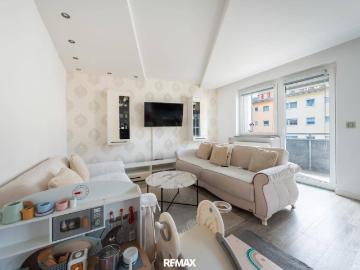 ! NEUER PREIS ! 3 Zimmerwohnung mit Lift!