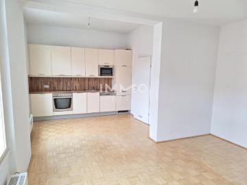 NEUER PREIS * Tolle 2 Zimmer Wohnung direkt am Stadtplatz 6 Top 3
