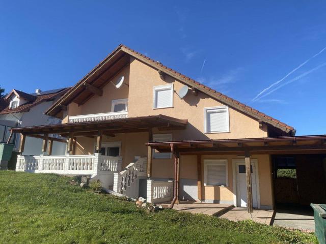 Neuer Preis! ! Wunderschönes Einfamilienhaus mit Einliegerwohnung!