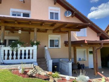 Neuer Preis! ! Wunderschönes Einfamilienhaus mit Einliegerwohnung!