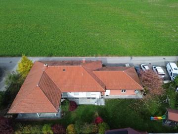 Neuer preis! Leistbarer Traum Bungalow mit Kachelofen überdachter Terrasse, Gartenoase, Wohnkeller und Doppelgarage im Laahfeld /Ansfelden