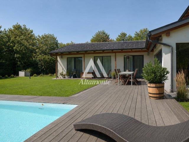 NEUER PREIS! Architektenhaus mit Pool in Gänserndorf Süd