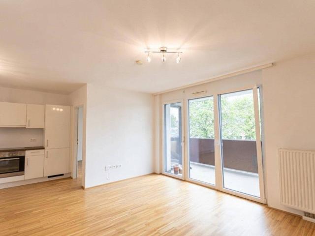 Neuer Preis Attraktive 2 Zimmer Wohnung mit Balkon nahe Denglerpark Ideal für Singles oder Paare