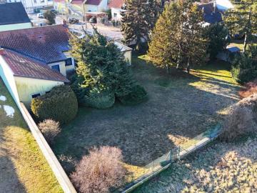 Neuer preis aufgepasst! Über 1.000 m² großes Grundstück mit Einfamilienhaus in optimaler Lage und TEILUNGSPOTENZIAL