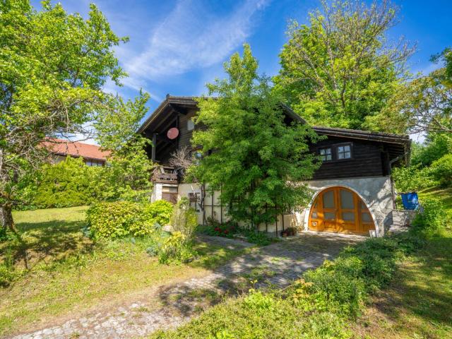 NEUER PREIS Das Sonnenhaus mit großem Grundstück und Waldblick in Hof bei Salzburg