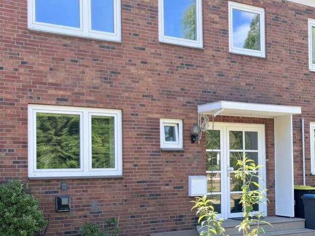 Neuer Preis: Ein Handwerkerhaus mit 4 Zimmern, Keller, Garten und 3 Zimmern Nutzfläche im Spitzboden