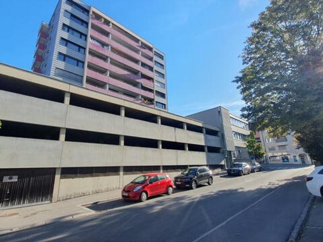 NEUER PREIS großzügige 4,5 Zimmerwohnung in zentraler Stadtlage