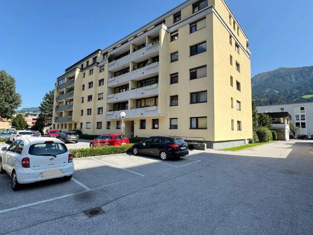 Neuer Preis! Neuwertige 3 Zimmer Wohnung mit Loggia in Schwaz – Ihr neues Zuhause!