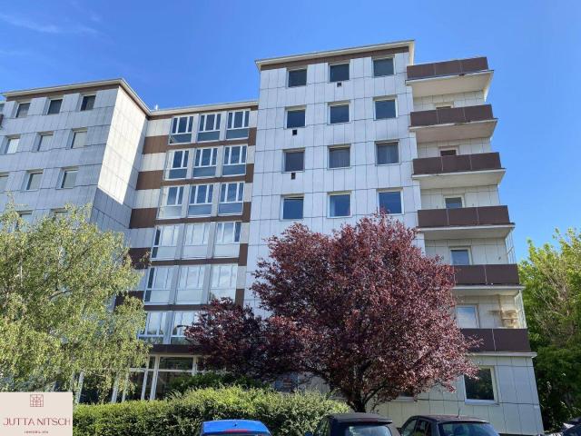 NEUER PREIS Renovierte 2 Zimmerwohnung mit barrierefreiem Eingangsbereich des Wohnhauses Mödling