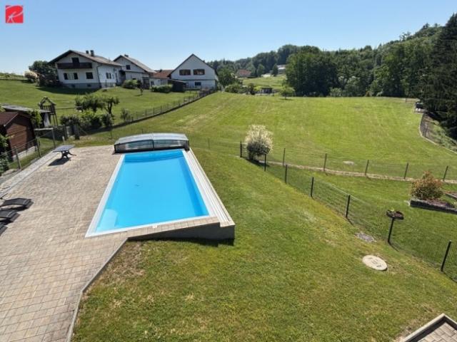 NEUER PREIS Stilvolles Haus mit großzügigem Garten