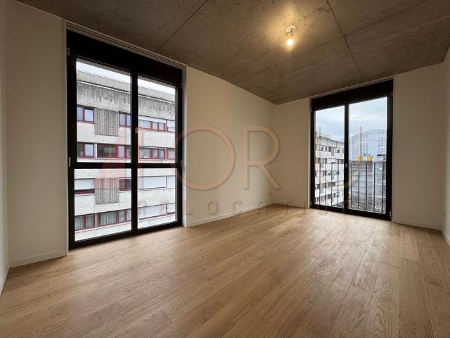 NEUF très bel appartement de 5 pièces à Carouge