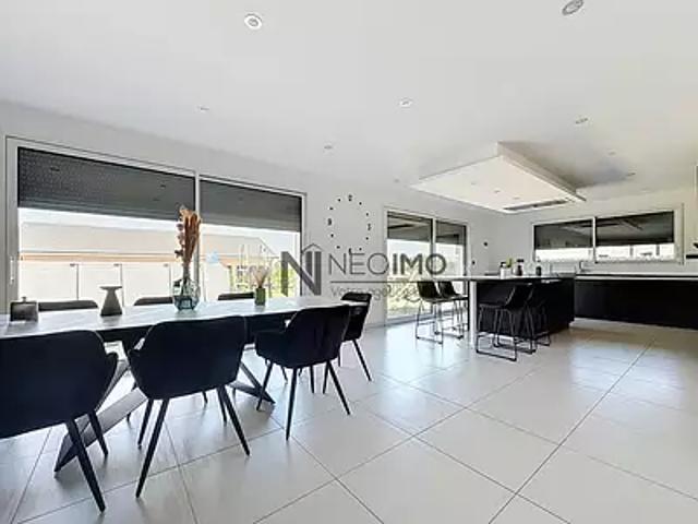 Neufchâteau 88300 Achat / Vente maison 5 pièces t5 au dernier étage jardin