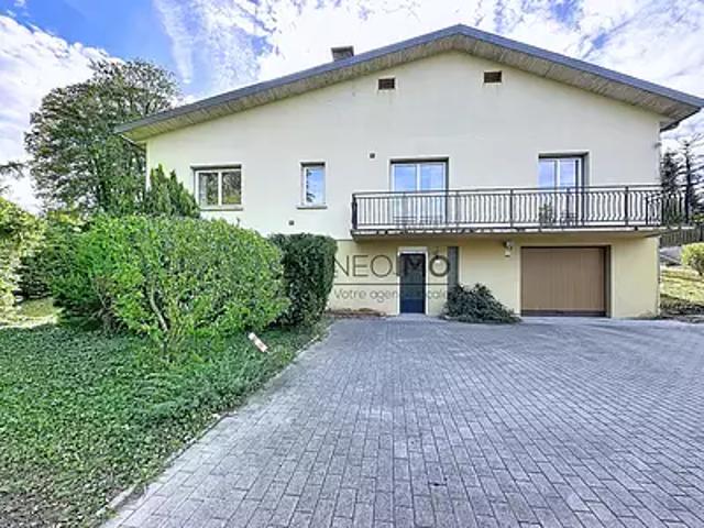 Neufchâteau 88300 Achat / Vente maison 5 pièces t5 au dernier étage jardin