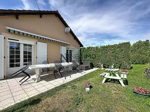 Neufchâteau 88300 Achat / Vente maison 6 pièces t6 au dernier étage jardin