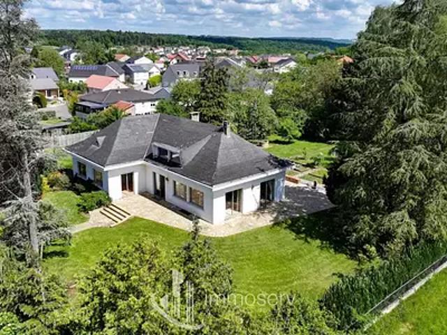 Neufchef 57700 Achat / Vente maison 7 pièces t7 terrasse garage