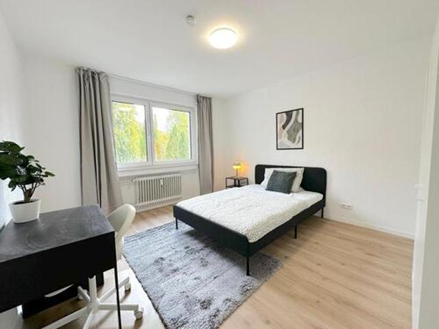 Neugründung WG für 6 Personen Helle Erdgeschosswohnung in Frankfurt am Main