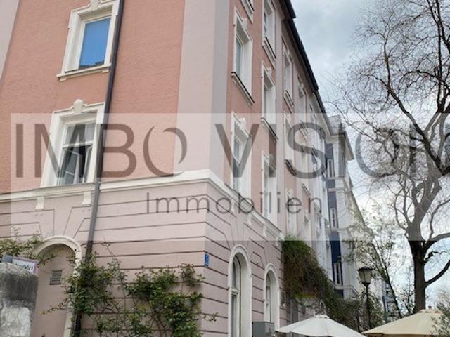 NEUHAUSEN HELLE DACHGESCHOSSWOHNUNG MIT AUFZUG