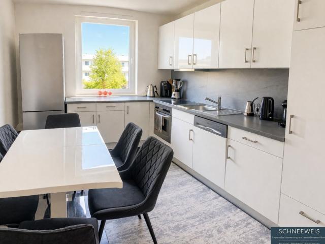 Neuhofen | Anlageobjekt: Vermietete 3 Zimmer Wohnung mit Sehenswertem Fernblick in Beliebter Lage!