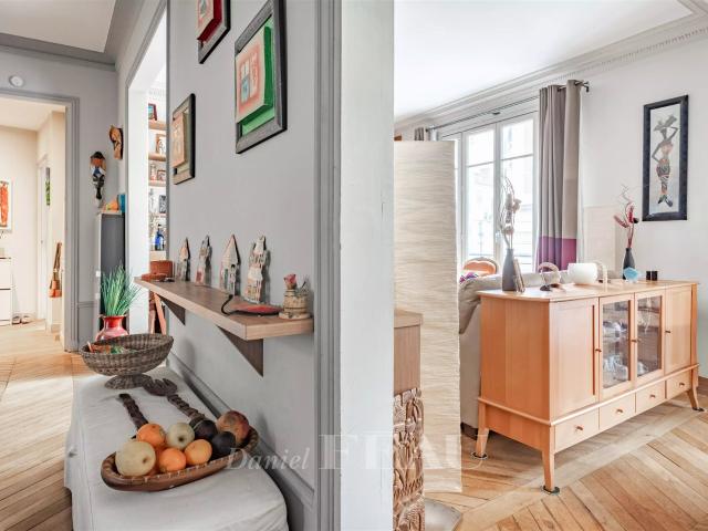 Neuilly Exclusivité Mairie Quatre chambres et Plan opt. 142m² Neuilly sur Seine