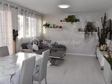 Neuilly sur Marne 93330 Achat / Vente appartement 4 pièces t4 cave