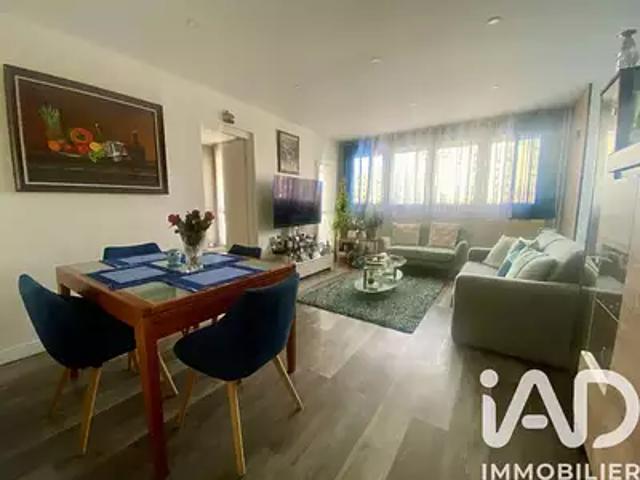 Neuilly sur Marne 93330 Achat / Vente appartement 4 pièces t4 parking