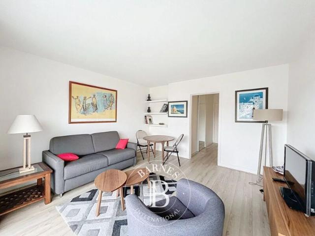 Neuilly sur Seine, Appartement 1 Chambre 42 m² en location