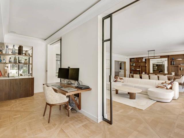Neuilly sur Seine Boulevard Maurice Barres