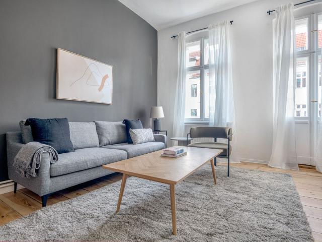 Neukölln 1BR near Tempelhofer Feld, Berlin Amsterdam Apartments for Rent