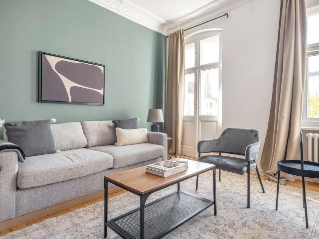 Neukölln 3br, Berlin Amsterdam Apartments for Rent