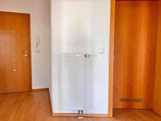 Neundorfer Str. 170, WE 08 2.OG links