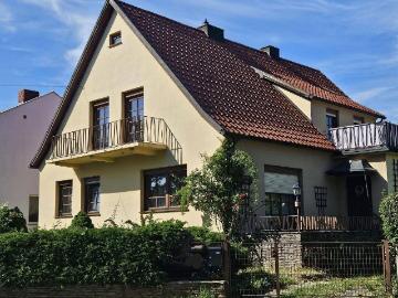 Neusiedl am See Wohnen mit Charakter: Stilvolles Haus mit großem Grundstück und privater Wellnessoase