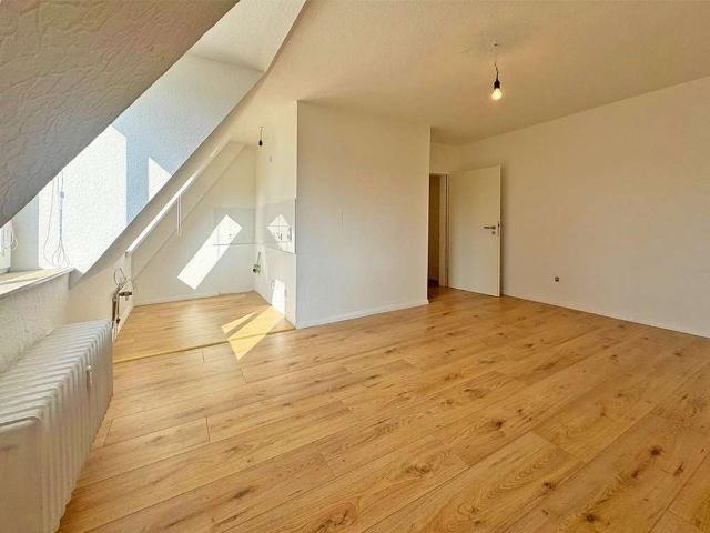 Neustadt / Helle Maisonette Wohnung in Top Lage nähe Hochschule