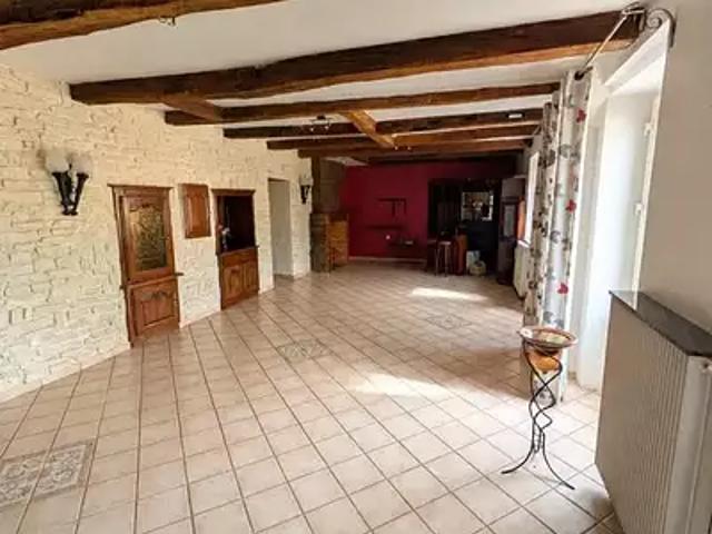 Nevy lès Dole 39380 Achat / Vente maison 18 pièces t18 jardin terrasse