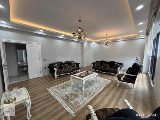 NEVA LİFE SİTESİNDE 4+1 KİRALIK DAİRE