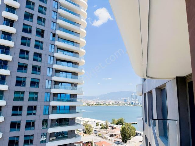 Neva Yalıda Deniz Manzaralı Ve Balkonlu 1+1 Kiralık Daire
