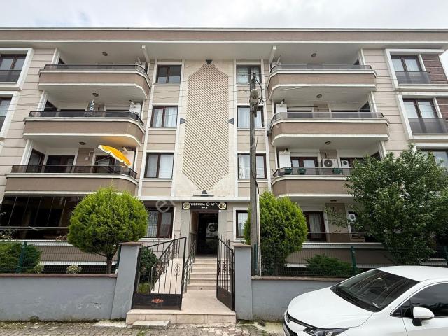 Neva'dan İsmetpaşa'da Temiz Badanalı Kiralık 3+1 Arakat Daire