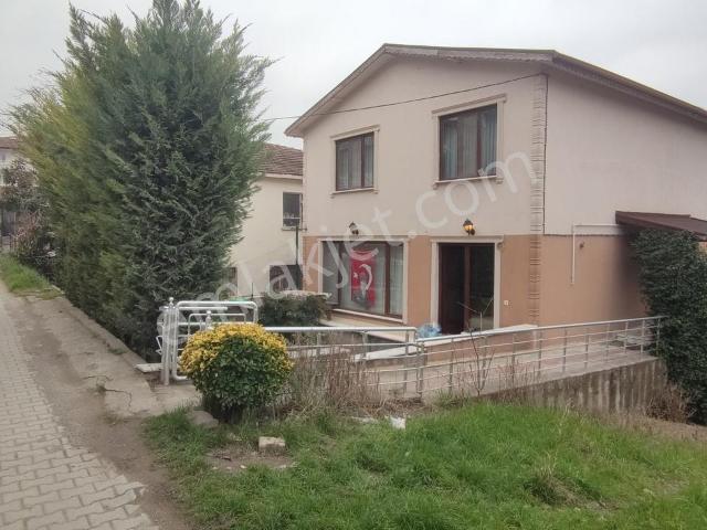 Neva'dan 1058 M² Arsa İçerisinde Satılık Dubleks Müstakil Ev