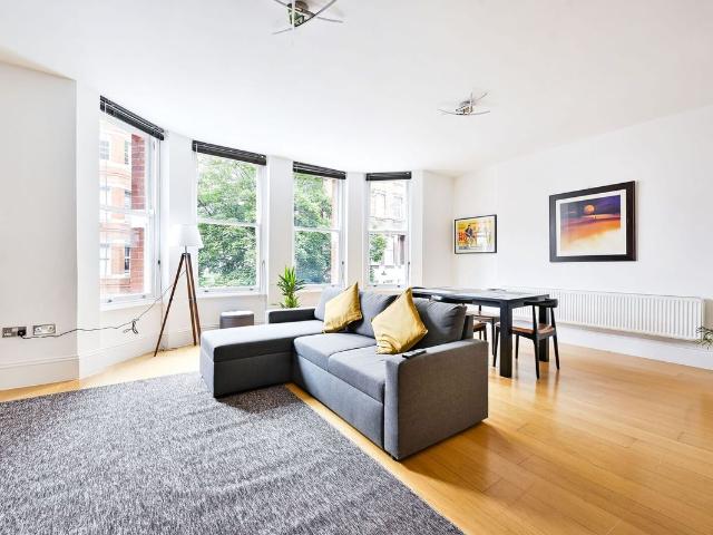 Nevern Square, Kensington, London SW5, 3 bed flat to rent, £9,750 pcm | PrimeLocation
