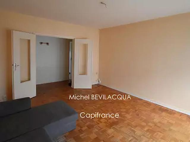 Nevers 58000 Achat / Vente appartement 3 pièces t3 au dernier étage cave