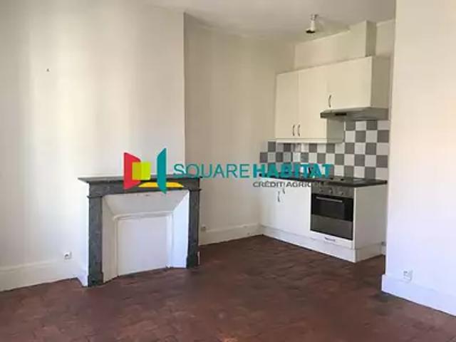 Nevers 58000 Location appartement 2 pièces t2 au dernier étage