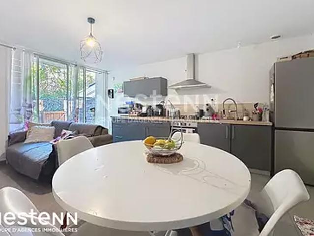 Névian 11200 Achat / Vente appartement 2 pièces t2 au dernier étage terrasse