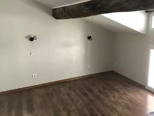 Névian 11200 Achat / Vente maison 3 pièces t3 au dernier étage