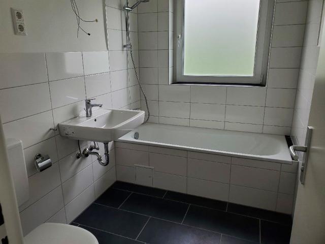 Neviges: Frisch renov. 3 Zi Whg. mit Balkon