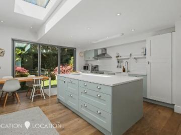 Nevill Road, London, N16 4 bed end of terrace house to rent £6,000 pcm £1,385 pw