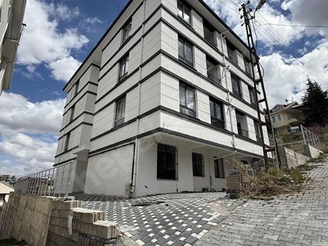 NEVKURDA SÜPER KONUMDA SATILIK 1+1 EŞYASIZ DAİRE