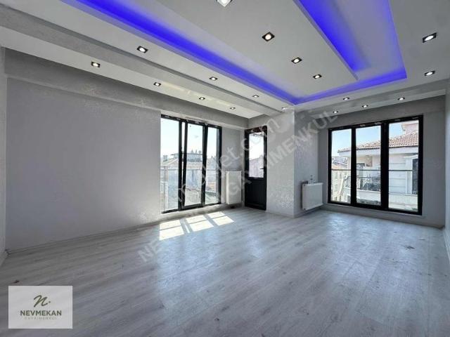 Nevmekan'dan Merkezi Konumlu Yeni Binada Kiralık 2+1 Lüx Daire
