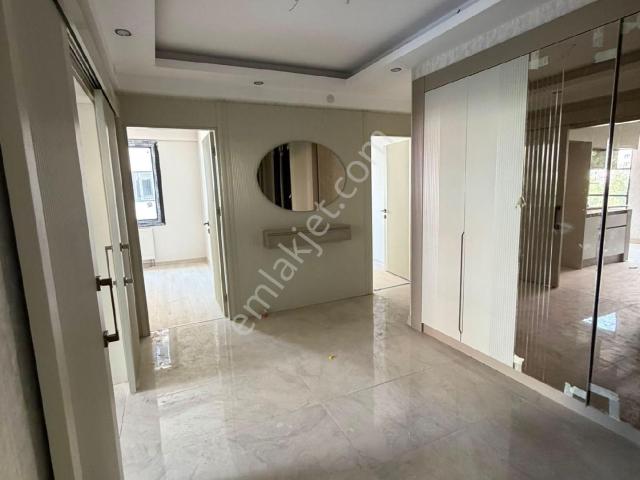 Nevroz Park Civarı Satılık Sıfır 3.5+1