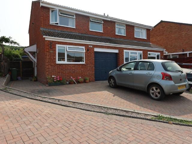 Newton Close, Deer Park, Ledbury, Herefordshire HR8, 3 bed semi detached house to rent, £1,200 pcm | PrimeLocation