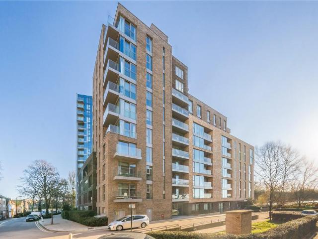 Newton Close, Woodberry Down, London, N4 1 bed apartment to rent £2,200 pcm £508 pw