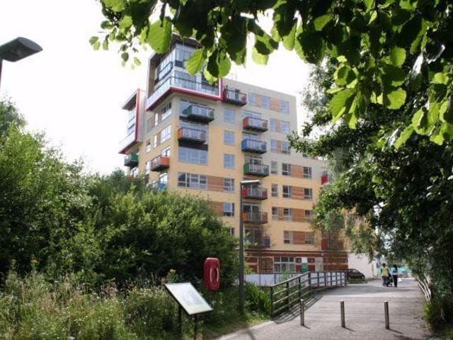 Newton Lodge, West Parkside, London SE10, 2 bed flat to rent, £2,200 pcm | PrimeLocation